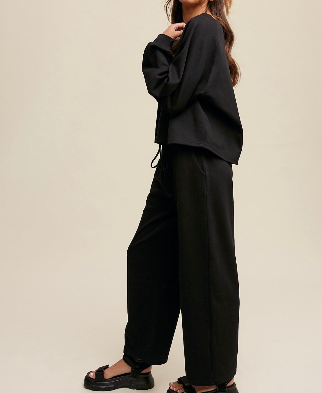 V-neck Sweatshirt and Pants Set